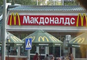 RUSYA DAN MC DONALD S A DARBE